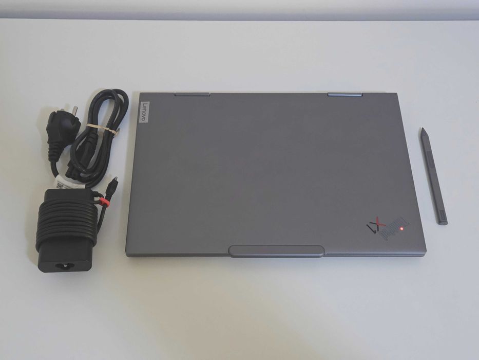 Lenovo ThinkPad X1 Yoga 2in1 - NOU garanție 32GB RAM slot SIM