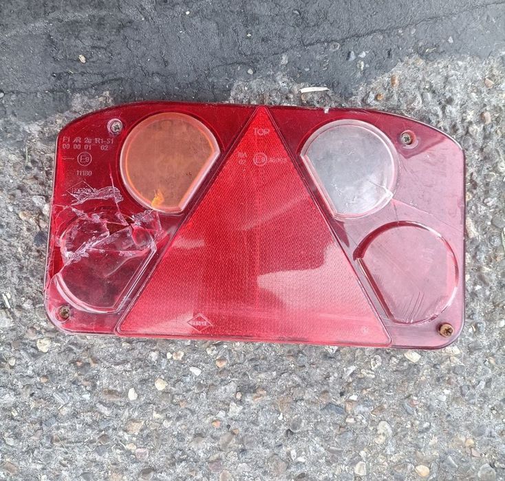 Lampă triplă stop la remorca, bluza baby