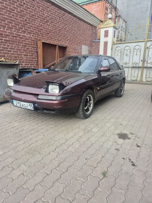 Продам Mazda 323F BG