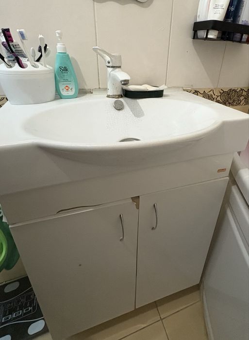 Раковина тумбасымен