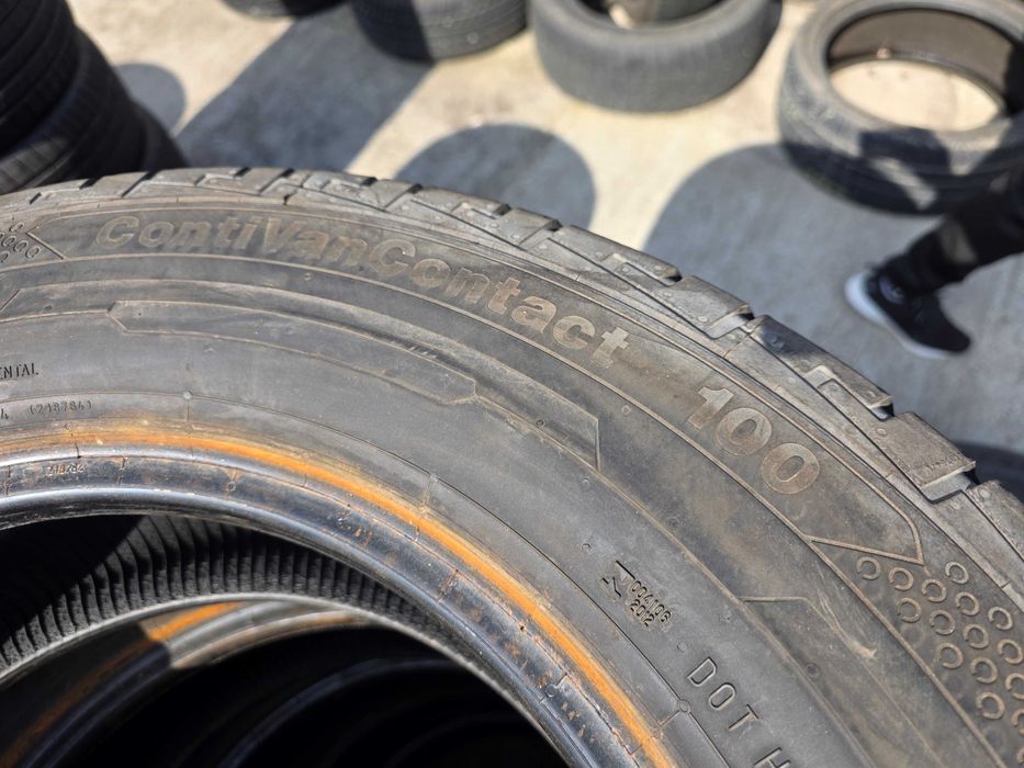 4бр Летни гуми за бус 225 65 16 С - Continental