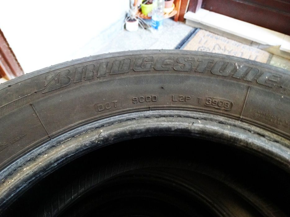 Продавам ЛЕТНИ гуми BRIDGESTONE TURANZA ER300 205/60/R15