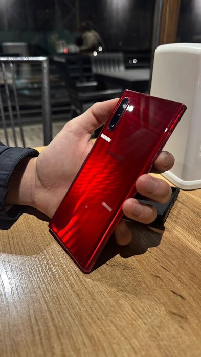 Samsung note 10.