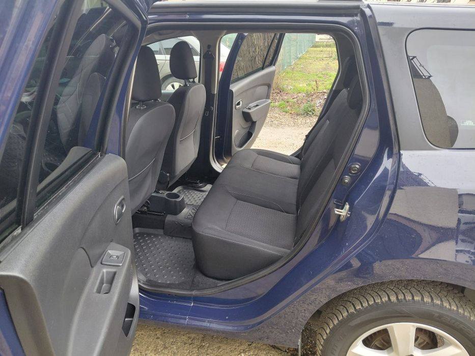 Logan mcv, full options 0.9 TCE+GPL