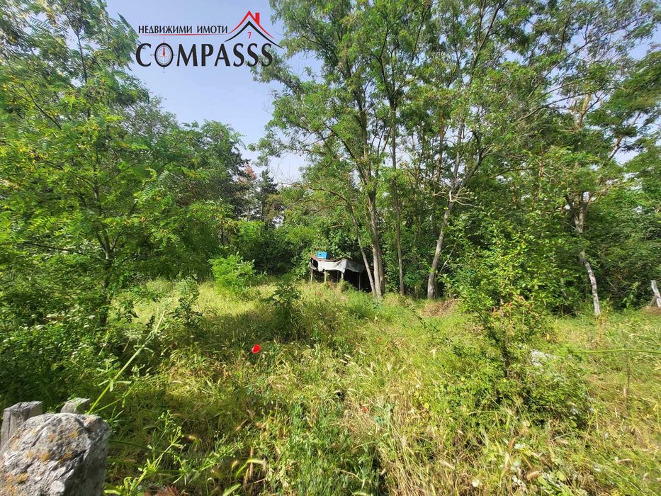 с. Изворово, Общ. Ген. Тошево, къща с двор – 9000евро!