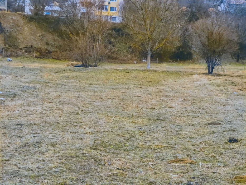 Продавам земеделска земя в Село Искрец