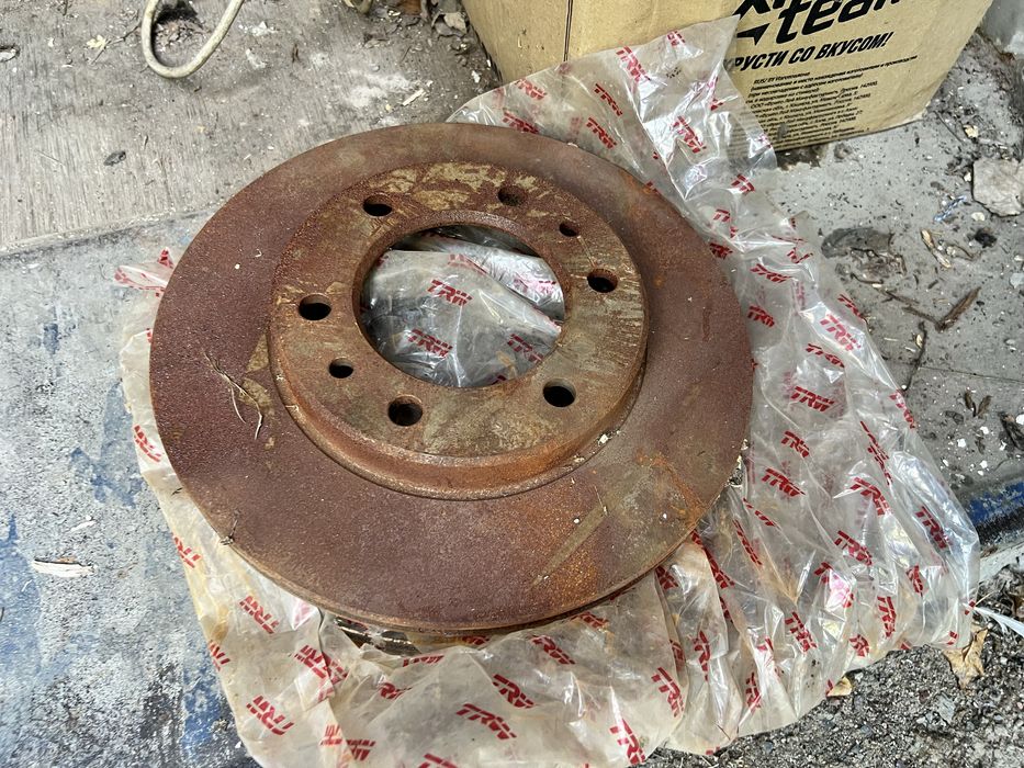 Продам запчати на Mersedes ML w163