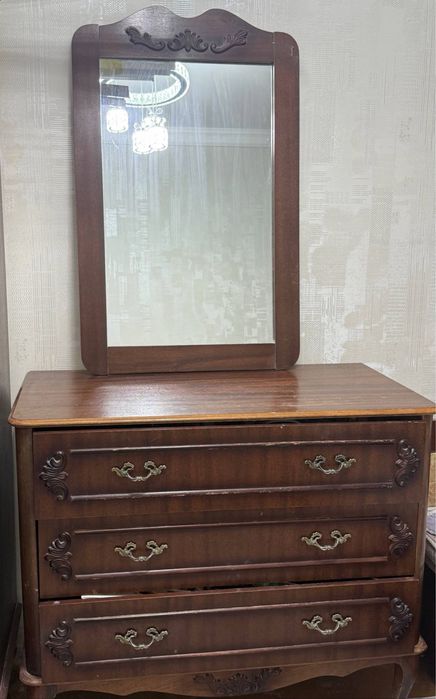 Mebel eski mebel sotiladi srochno