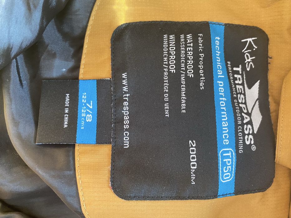 Geaca iarna/ski 122-128 Tresspass