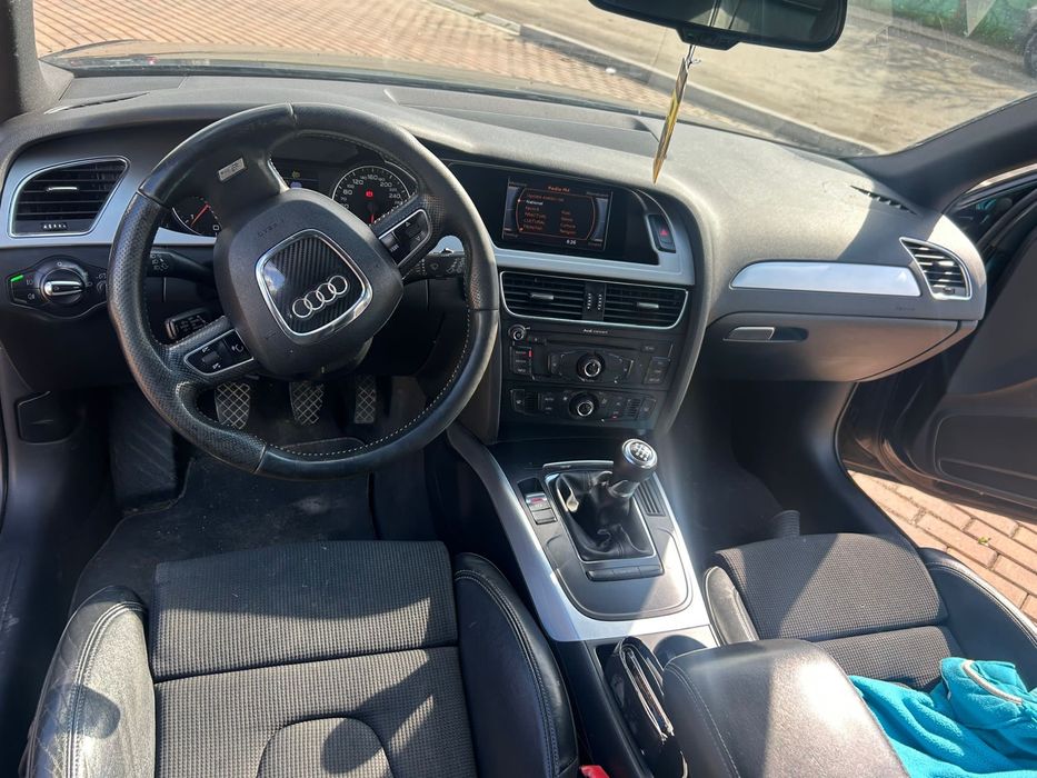 vand audi a4 b8!!!
