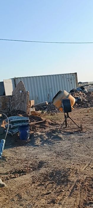 Контейнер продаются