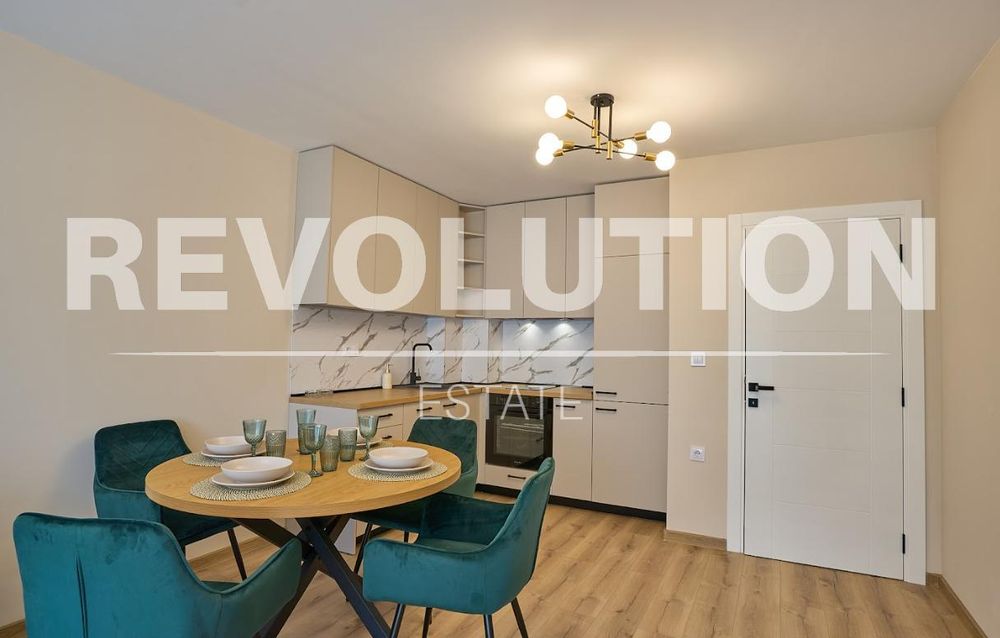 Дава се под наем Двустаен апартамент в Пловдив, Христо Смирненски - 76 кв.м за 613 € - Снимка #1