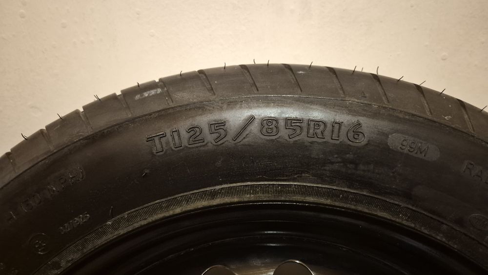 Резервна гума(патерица),Форд 16"