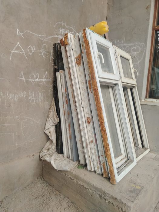Пластик терезе 6шт