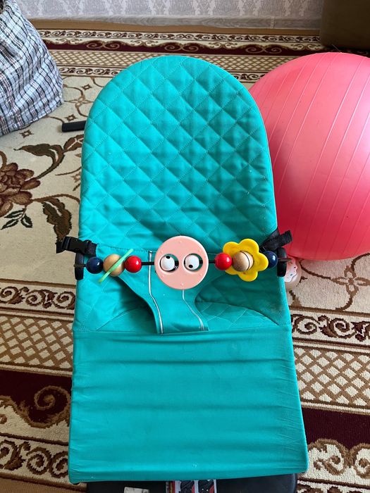 Стол для кормление и шезлонг