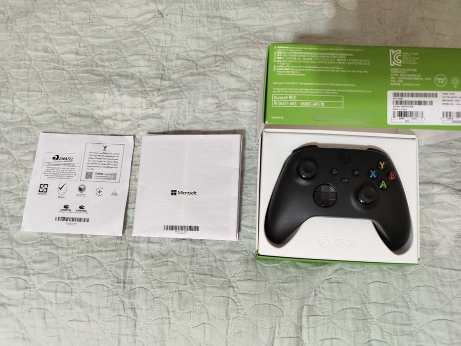 XBOX  Series Контроллер / Геймпад