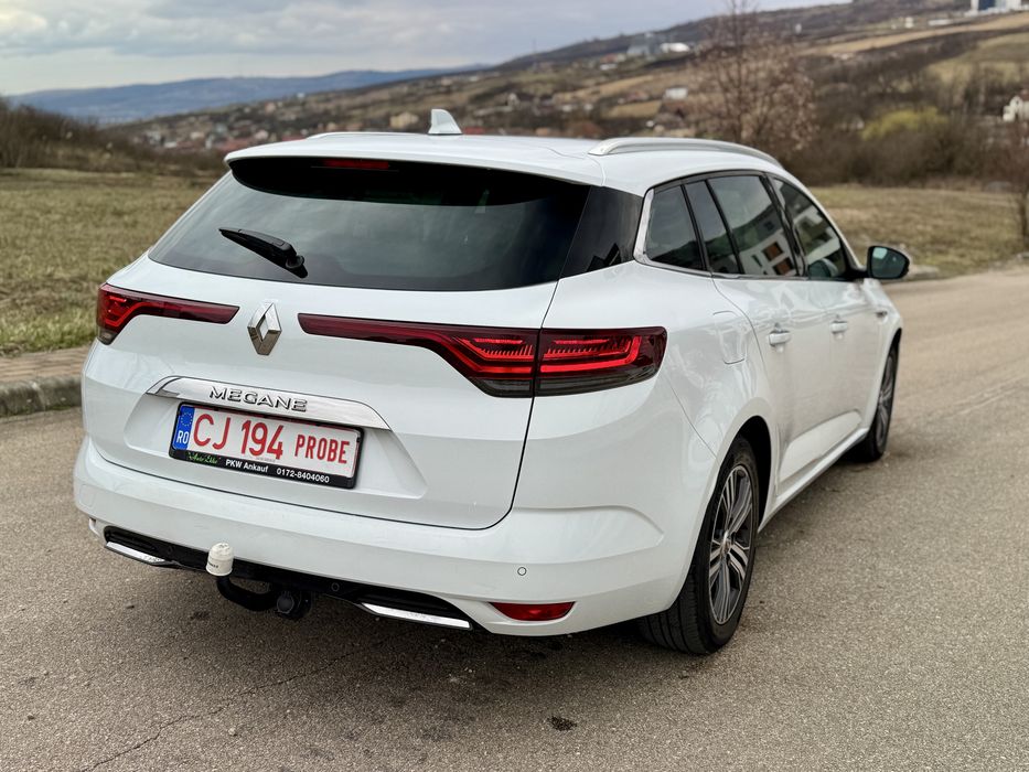 RENAULT Megane 2022 — imagine 5