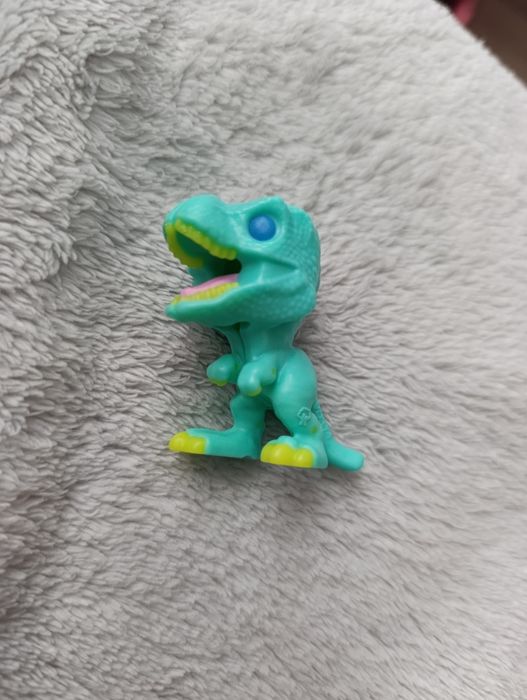 Дракоши из Киндер Джоя