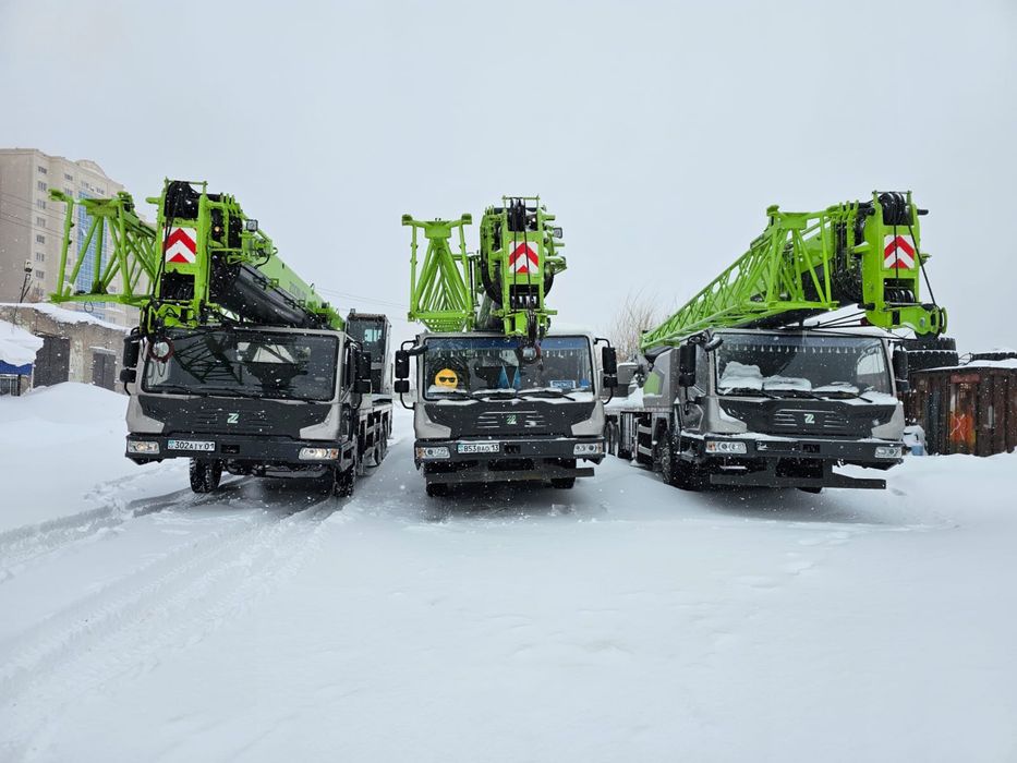 Вывоз снега погрузчик и самосвалы
