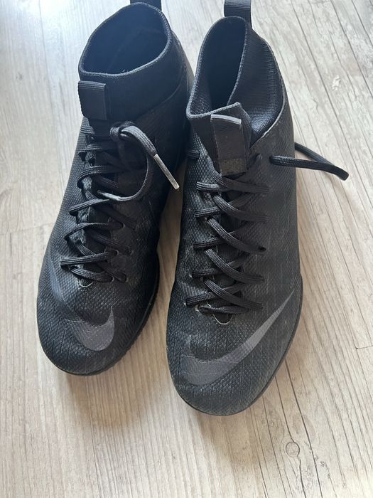 Обувки Nike Mercurial