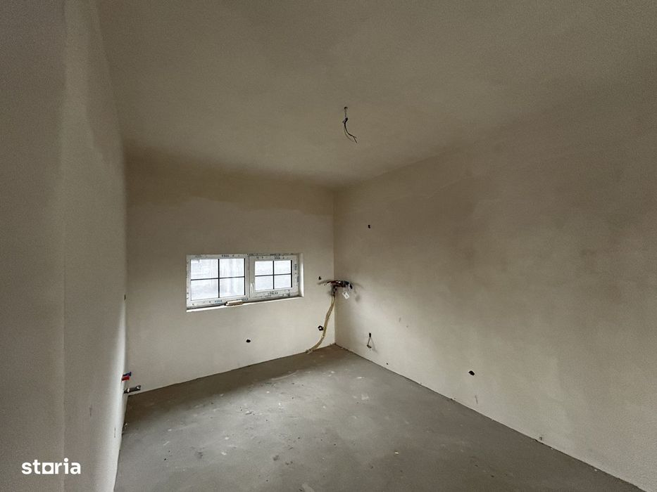 Casa cu garaj, 120 mp, 500 mp teren, CF disponibil, Chinteni