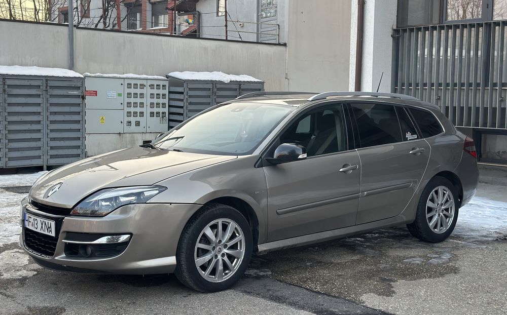 Renault Laguna Editie BOSE 2013 2.0 diesel cutie automata