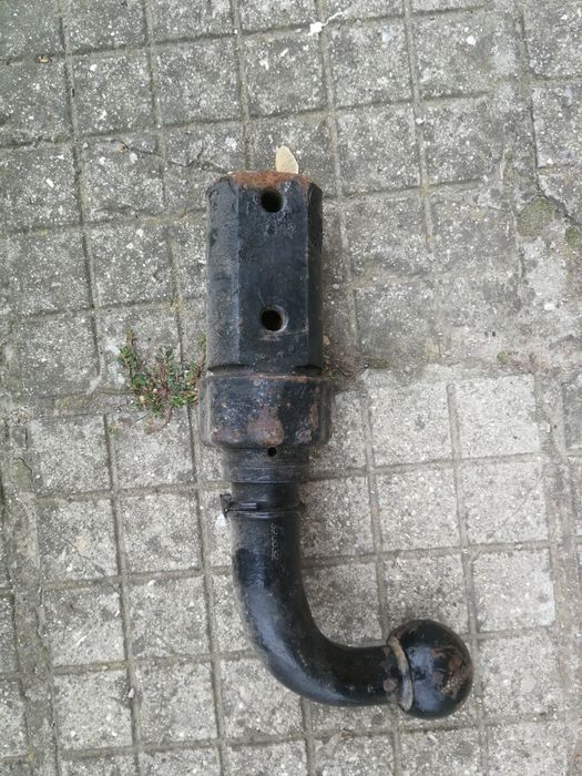 Теглич за Subaru Forester