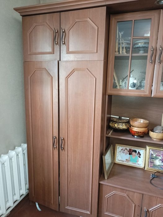 Продам стенку в зал.