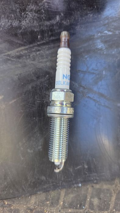 СВЕЧИ зажигания NGK 90565, DILKAR7D11H