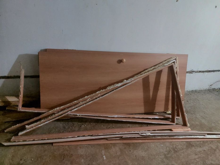 Межкомнатные двери б/у