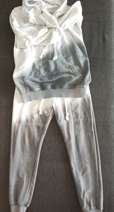 Продам спортивные костюмы