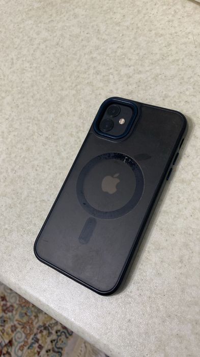 Айфон 11     128 ГБ