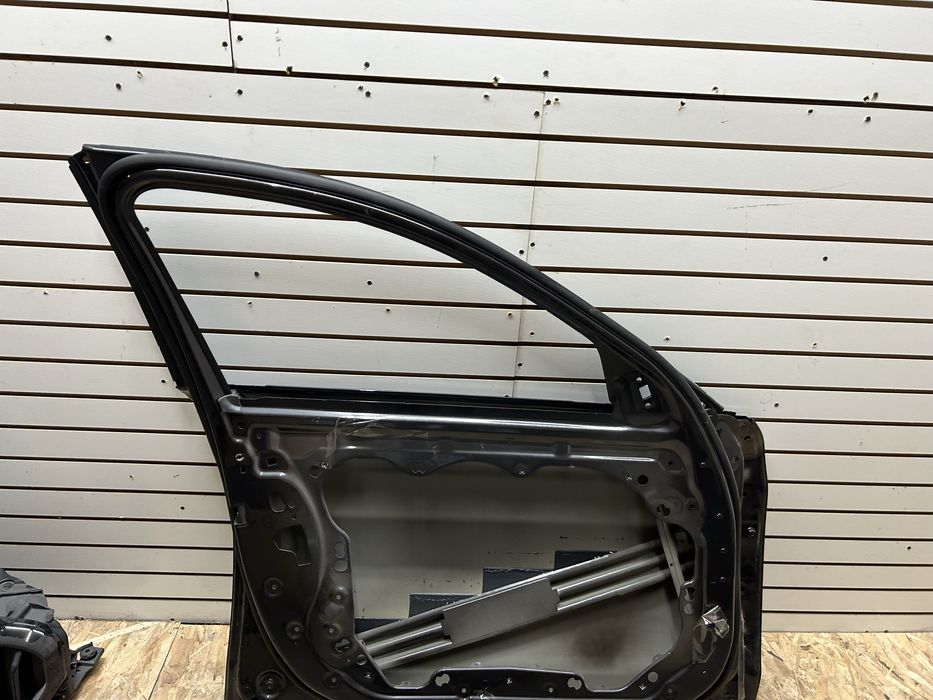 Usa stanga bmw G30 G31 seria 5 an 2017-2023