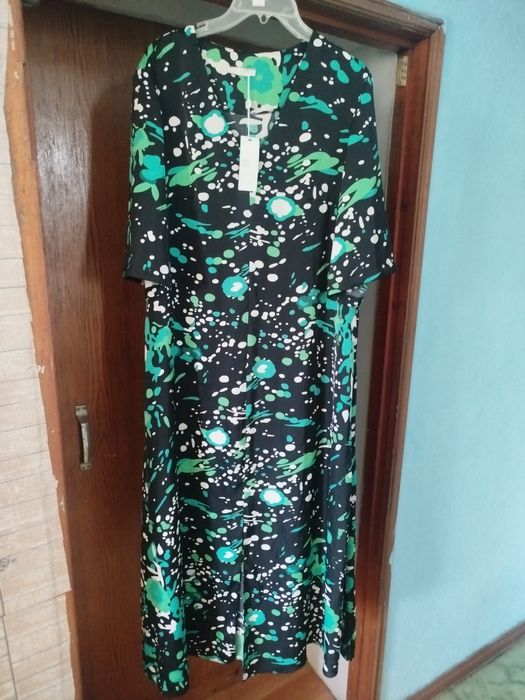 Платья новые р 54