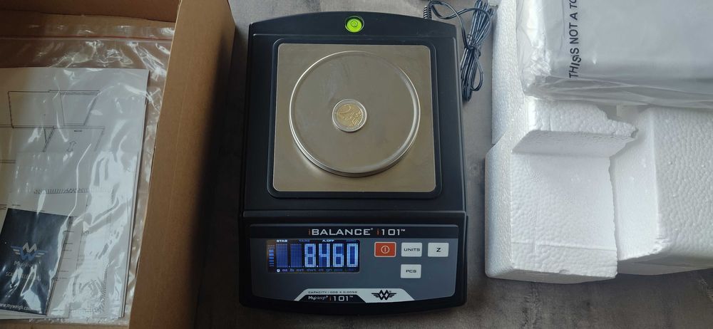 Прецизна настолна везна My Weigh iBalance i101