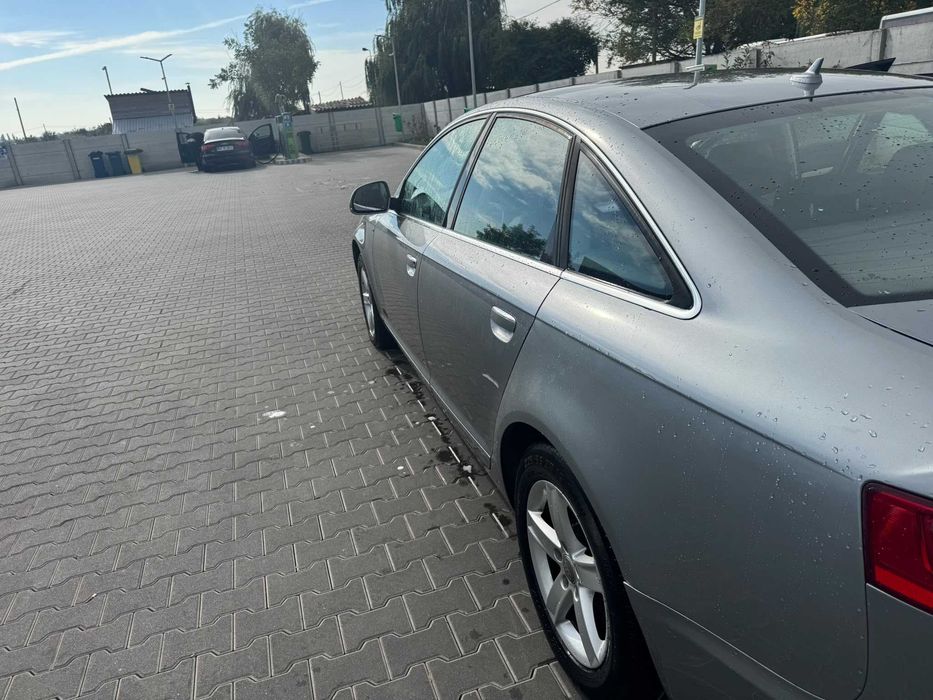 AUDI A6 2010 — imagine 2