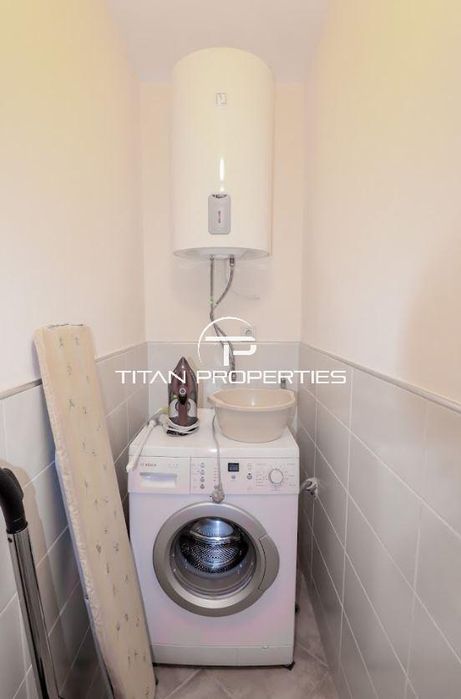 Двустаен апартамент, под наем, Център