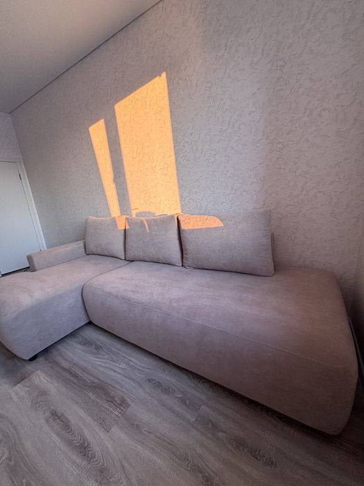 Продам новый диван