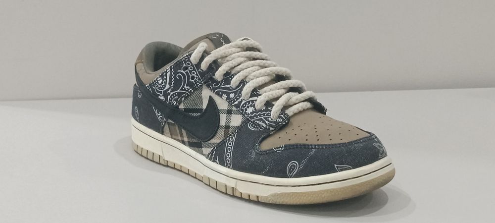 Nike SB Dunk Low Travis Scott