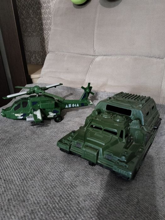 Игрушки для мальчика б у