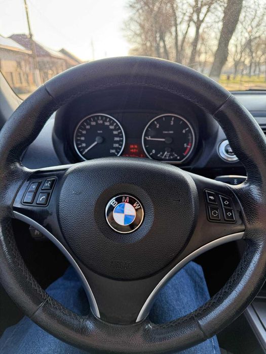 BMW Seria 1, 118D, 2007