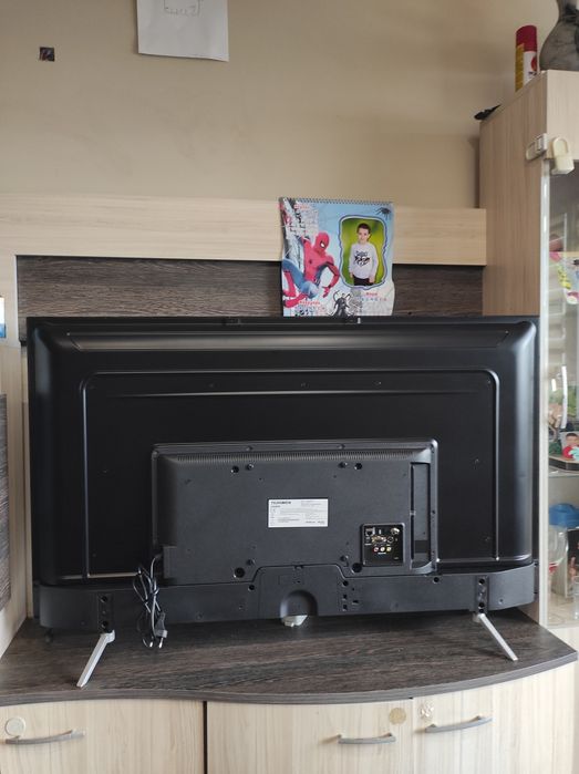 Смарт Телевизор TELEFUNKEN 50 инча Ultra HD 4K