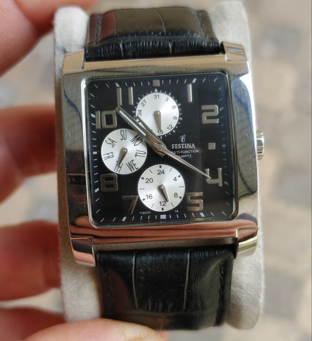 оригинальные часы Festina. хронограф