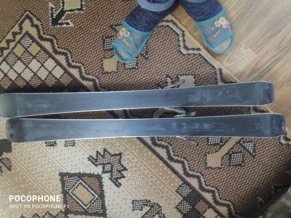 Продам лыжи комплект