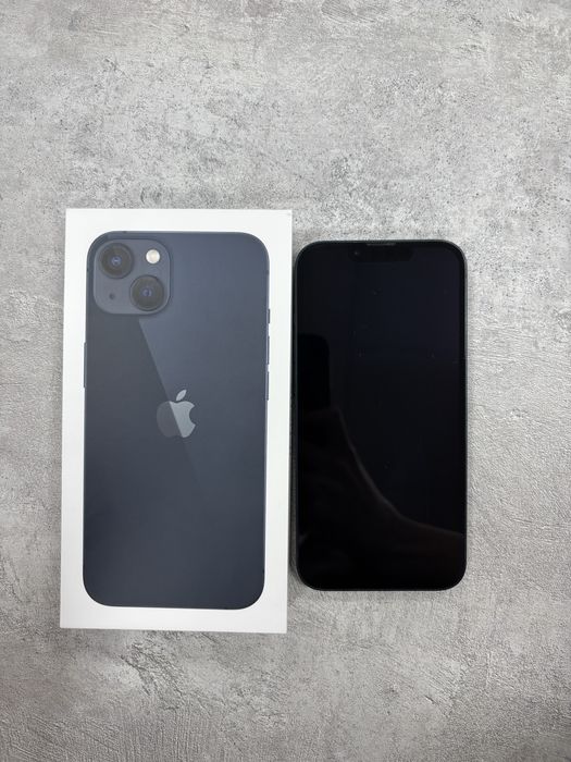 Продам Iphone 13 6/128