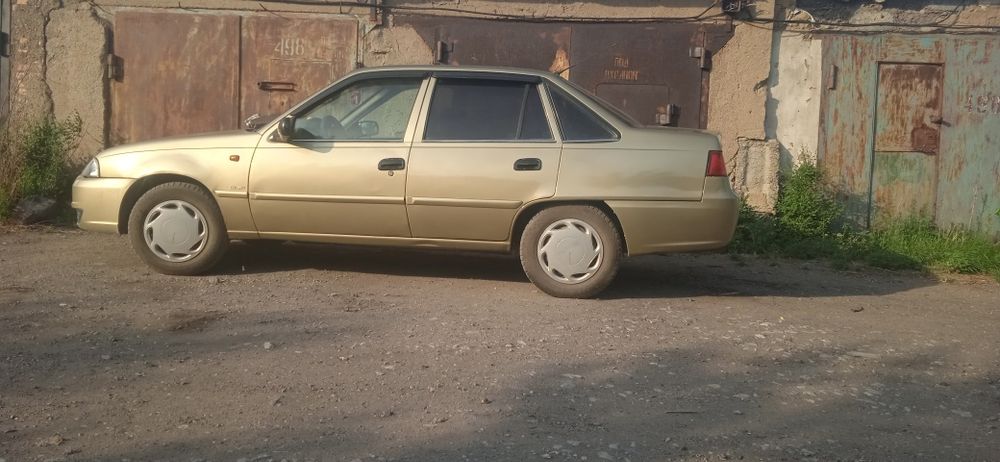 Продам Нексию 2011 года