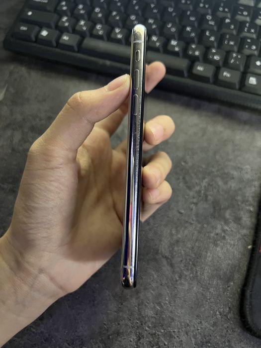 Iphone X продаю срочно