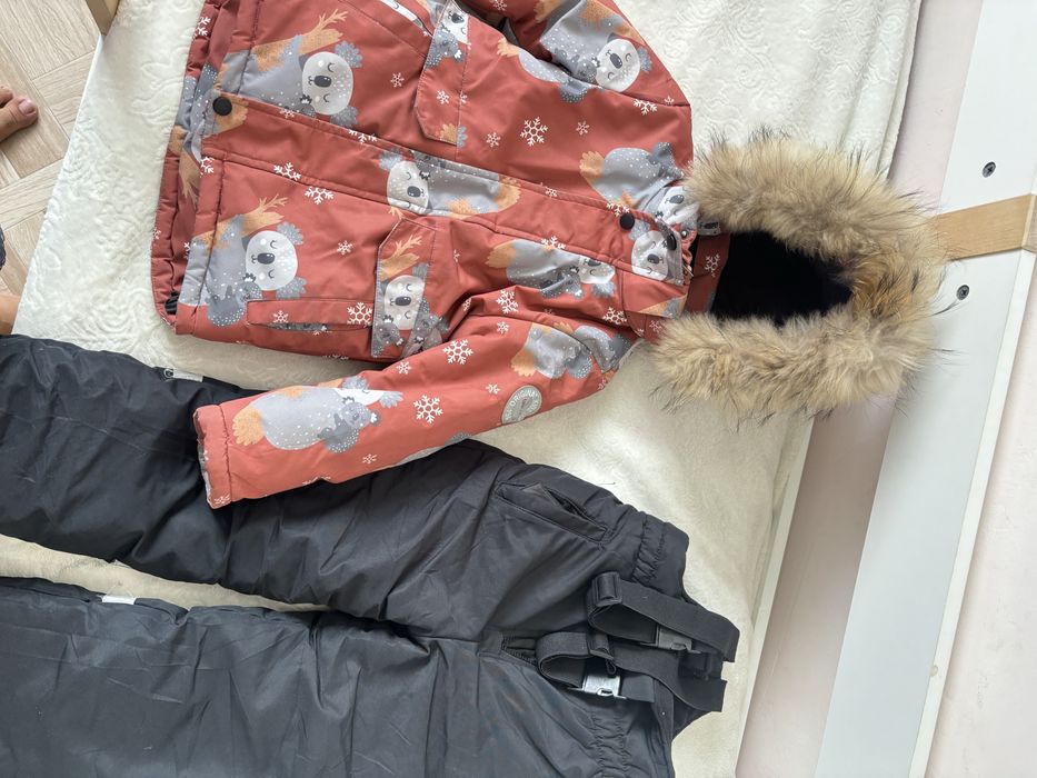 Продается детская зимняя куртка двойка