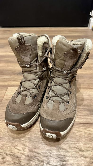 Зимни обувки Jack Wolfskin Texapore EU 42 много топли и удобни