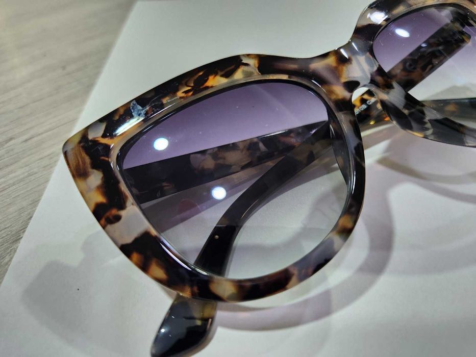 Дамски слънчеви очила